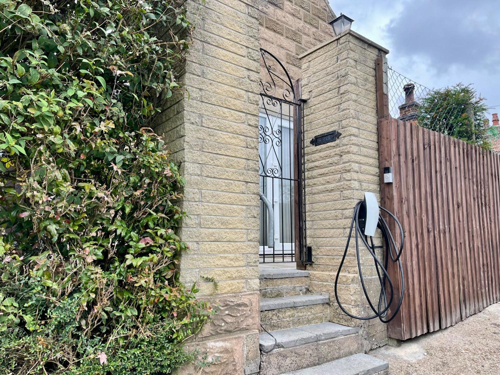 Hillcrest Bungalow 诺丁汉 外观 照片